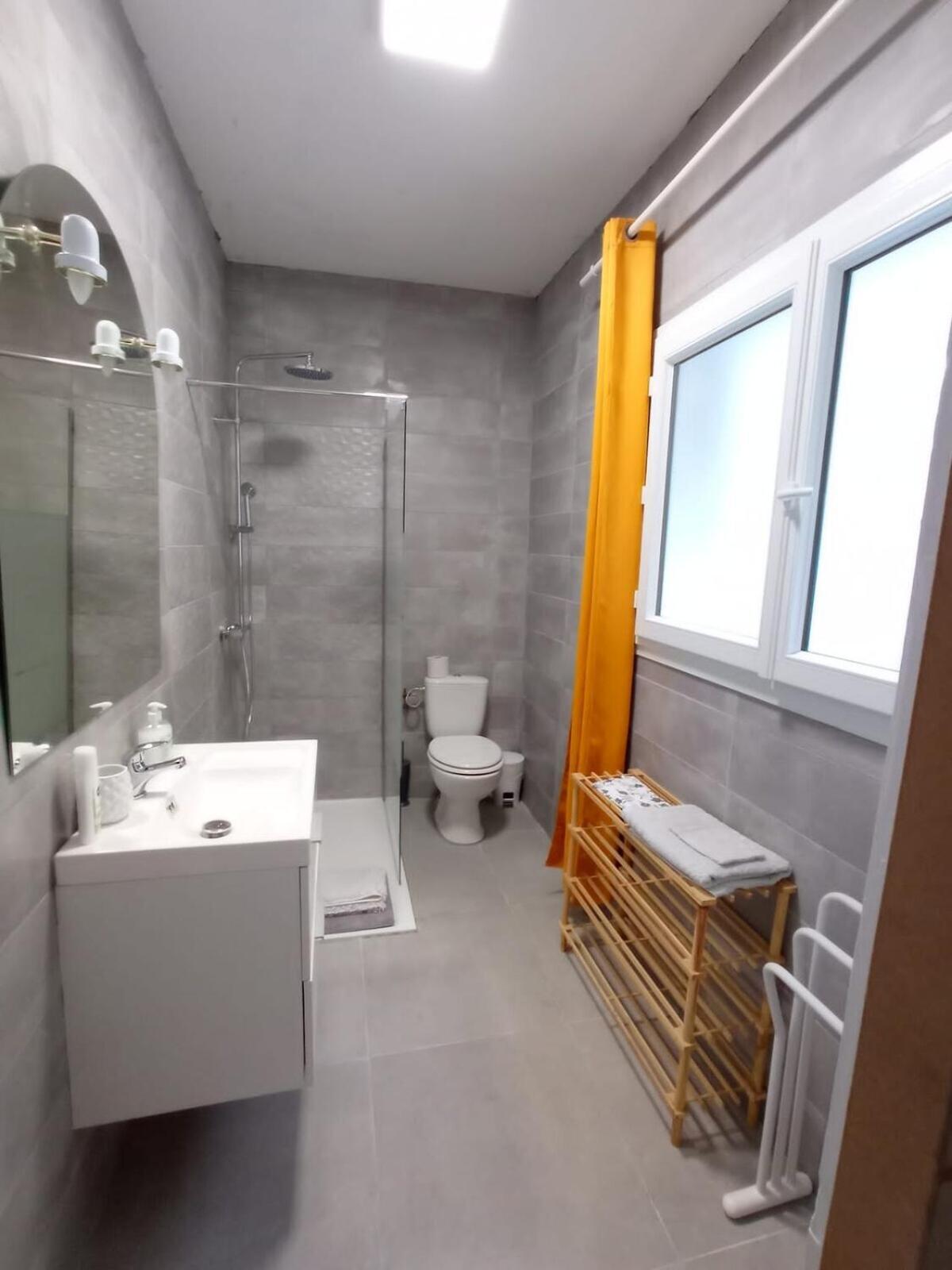 Appartement Cosy Au Coeur De La Ville D'Auch Quarto foto